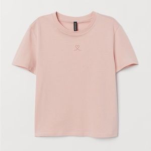 H&M Divided Embroidered Pink Heart Mini Tee